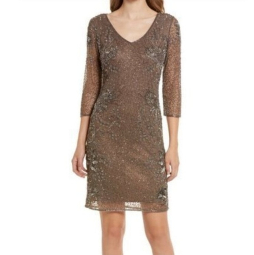 NWOT PISARRO NIGHTS Beaded V-neck Cocktail Dress SIZE 12